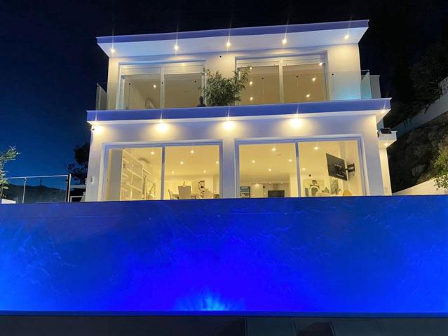 IMPRESIONANTE VILLA CON VISTAS PANORAMICAS AL MAR EN TORREBLANCA photo 0