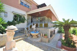 VENTA GRAN VILLA EN SOLYMAR photo 0