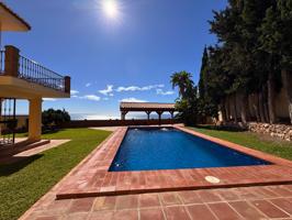 VENTA VILLA BENALMADENA IMPRESIONANTES VISTAS AL MAR URBANIZACION EXCLUSIVA photo 0