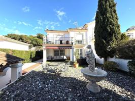 VENTA MAGNIFICO PAREADO EN LAURO GOLF ALHAURIN EL GRANDE photo 0