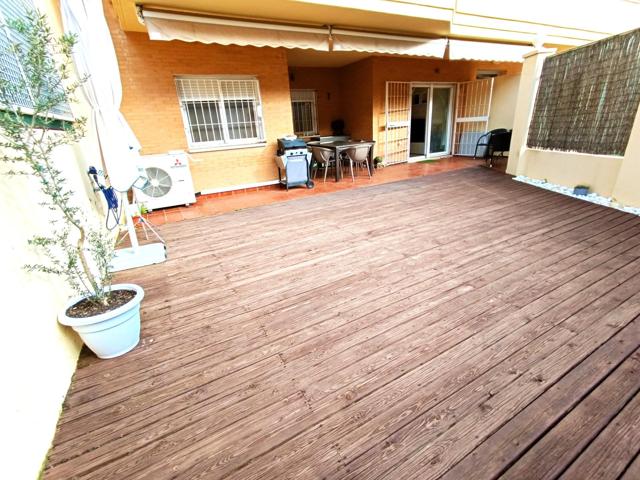 VENTA PISO TORREQUEBRADA DE 4 DORMITORIOS A 200 METROS DEL MAR photo 0