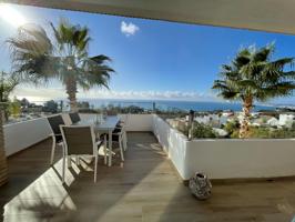 Chalet 4 dormitorios en Benalmádena con vistas al mar. Cerca British College photo 0