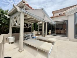 Exclusiva Villa independiente con vistas al mar en Benalmádena photo 0