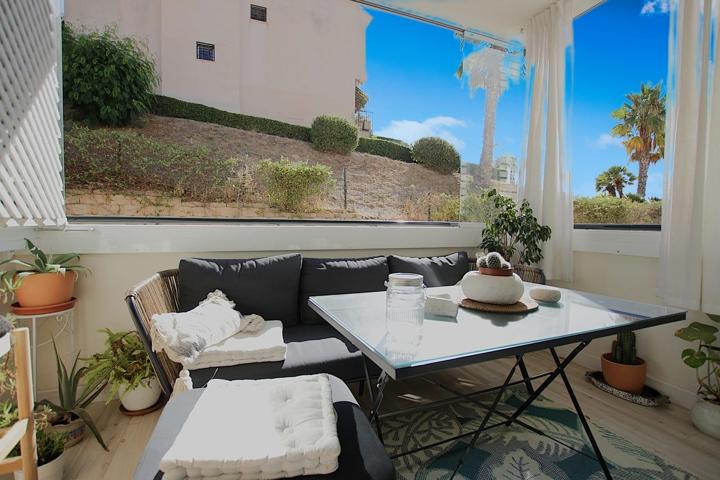 Piso de 3 dormitorios con vistas al mar en Benalmádena photo 0