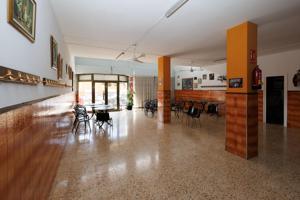 RONDA BELLESGUARD - ¡¡¡LOCAL COMERCIAL CON AMPLIO ESPACIO!!! photo 0