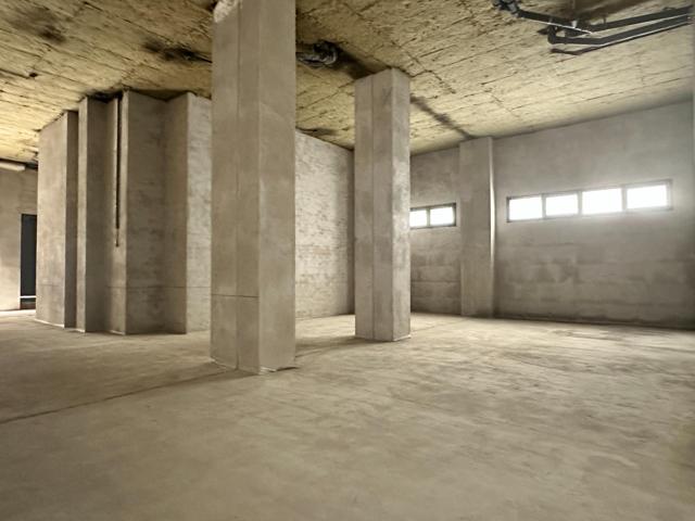 CAN LLONG - ¡¡¡AMPLIO LOCAL COMERCIAL EN CALLE COPENHAGUEN!!! photo 0