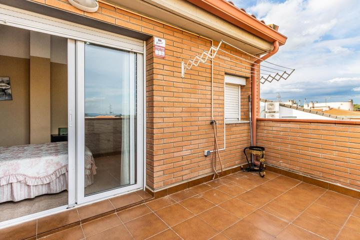 FANTÁSTICO ATICO DUPLEX EN LA GRIPIA photo 0
