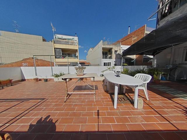 Piso en venta en Ca n'Aurell photo 0