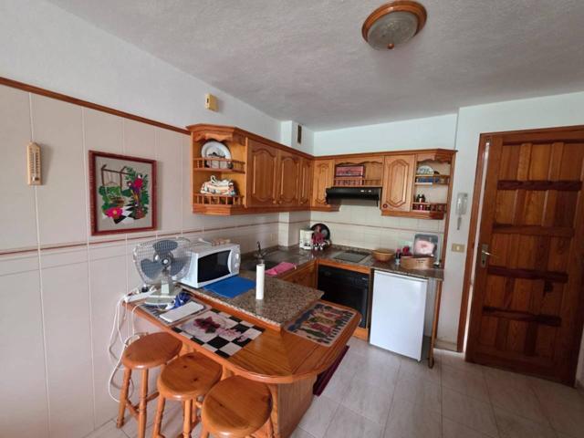 Apartamento en venta en Puerto Naos photo 0