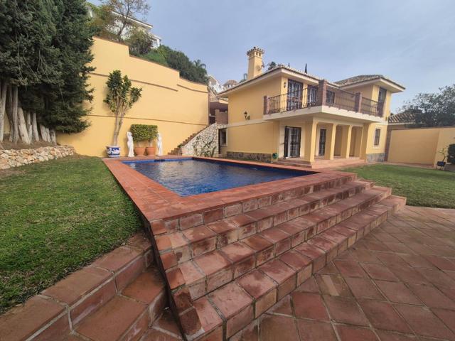 ENCANTADORA VILLA REFORMADA CON VISTAS AL MAR EN LA CAPELLANÍA photo 0