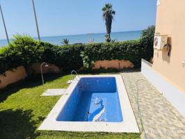 VILLA EN 1ª LÍNEA DE PLAYA EN CHILCHES COSTA photo 0