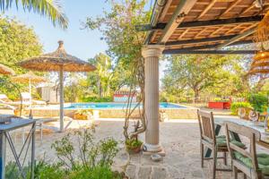 Amplia Finca en Llucmajor – Encanto y Privacidad al Más Alto Nivel photo 0