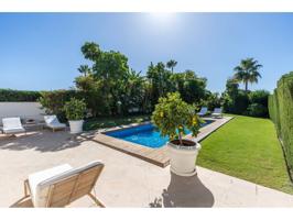 Casa en venta en Lomas de Marbella Club-Puente Romano(29602) photo 0