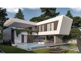 Casa en venta en El Paraíso-Atalaya-Benamara photo 0