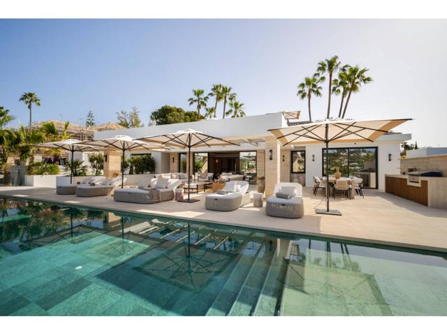 Casa en venta en Los Naranjos-Las Brisas(29660) photo 0