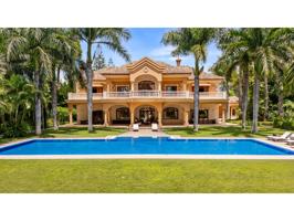 Casa en venta en Guadalmina photo 0