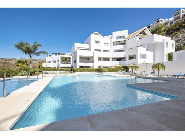 Atico en venta en Los Flamingos photo 0