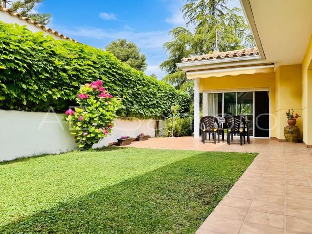 Casa En venta en Sant Pere De Ribes photo 0