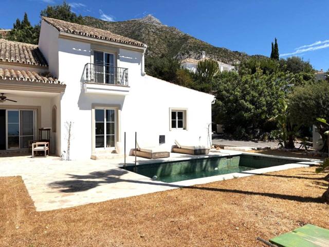 Villa Rústica con Vistas Panorámicas en Country Club, Istán photo 0