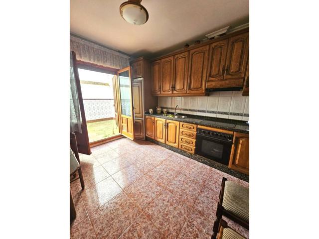 Casa - Chalet adosado en venta en Paseo Extremadura, Villanueva de la Serena photo 0