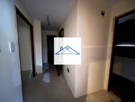 Piso en venta en Almorox photo 0