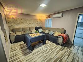 Casa En venta en Badajoz photo 0