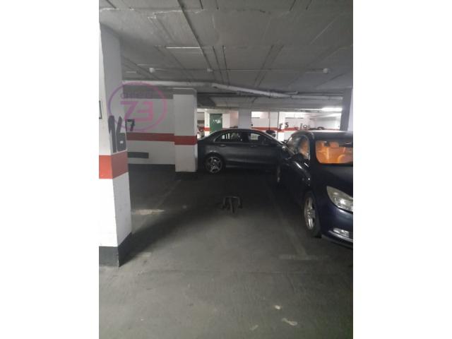 Parking Subterráneo En venta en Badajoz photo 0