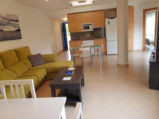 Piso En venta en Playagetares, Algeciras photo 0