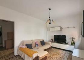 Oportunidad de Casa en La Bajadilla: Dos Dormitorios y Excelente Precio photo 0
