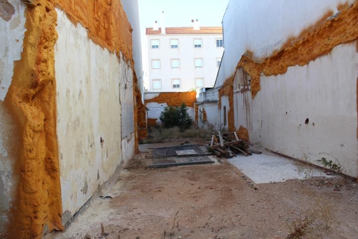 Terreno Urbano en Venta en Tomelloso, Ciudad Real photo 0