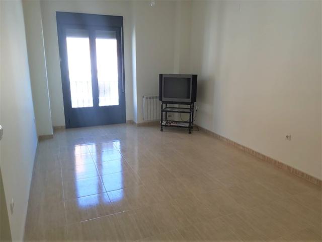 Piso en Venta en Tomelloso, Ciudad Real photo 0