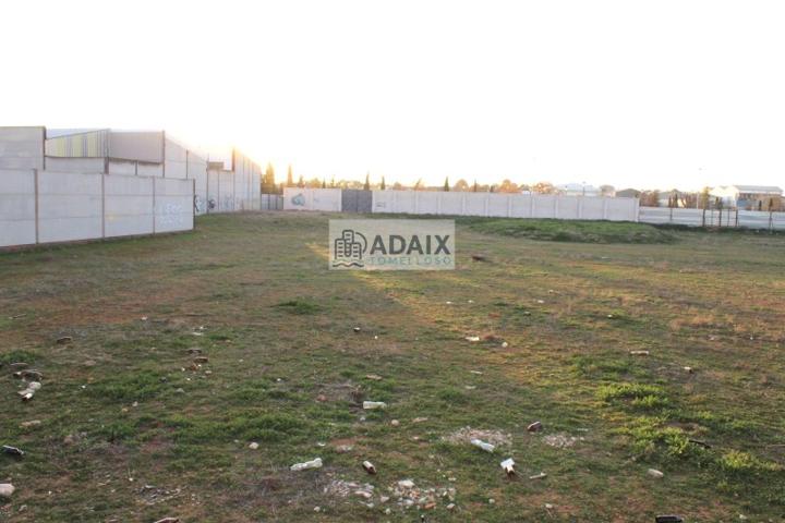 Terreno Urbano en Venta en Tomelloso, Ciudad Real photo 0