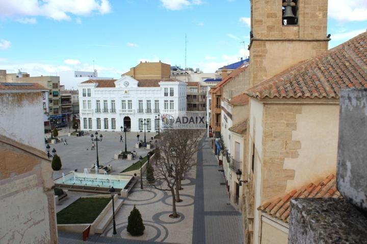 Edificio en Venta en Tomelloso, Ciudad Real photo 0