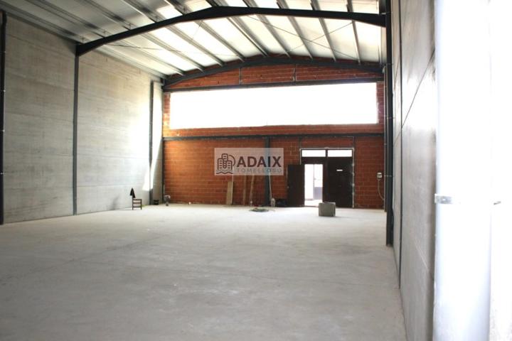 Local en Alquiler en Tomelloso, Ciudad Real photo 0