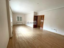 Adosado en Venta en Tomelloso, Ciudad Real photo 0