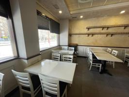 Se traspasa restaurante junto a Grancasa y WTCZ photo 0