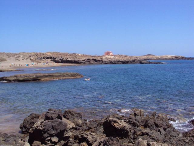 Terreno en alquiler en Faro de Abona photo 0