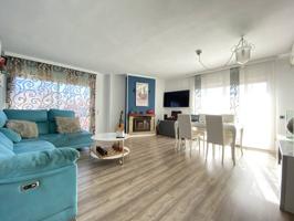 Duplex en venta en Cementiri Vell photo 0