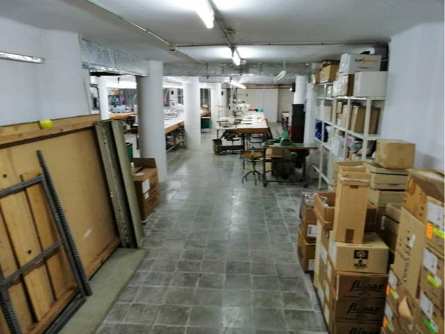 Local comercial en venta en Sant Pere photo 0