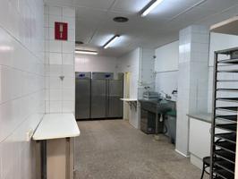 Establiment perfecte per a forn de pa a Terrassa photo 0