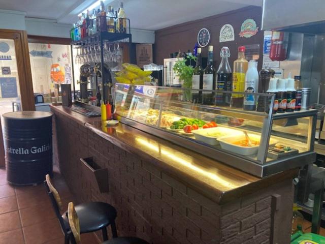 Restaurante en traspaso en La Gavarra photo 0