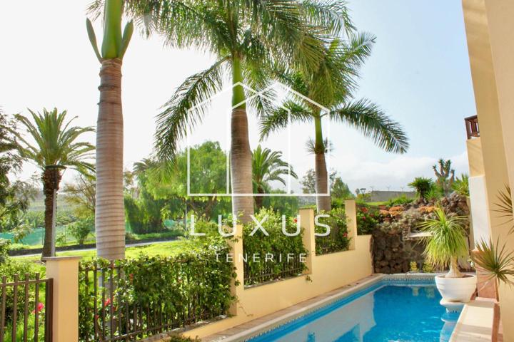 Casa - Chalet en venta en Puerto de la Cruz de 293 m2 photo 0