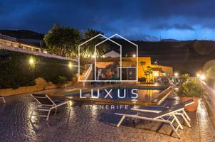 Casa - Chalet en venta en La Guancha de 934 m2 photo 0