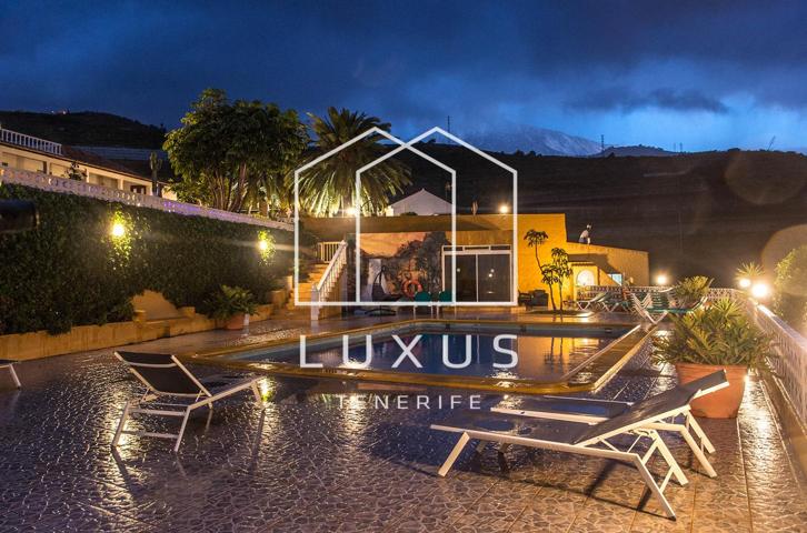 Casa - Chalet en venta en La Guancha de 934 m2 photo 0