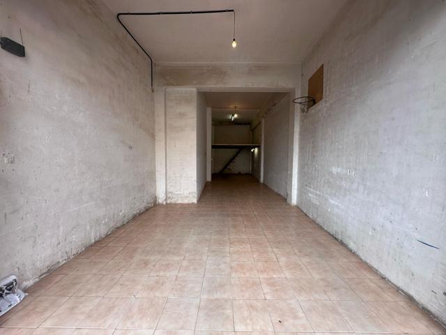 Local en alquiler photo 0