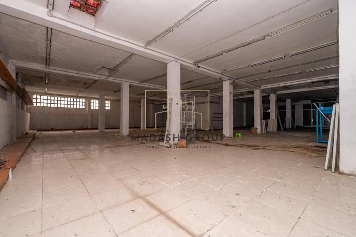 Local Comercial de Alta Proyección con Entrada por Dos Calles photo 0