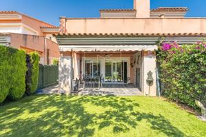 CASA EN PAUL GAUGIN, LLOSA. photo 0