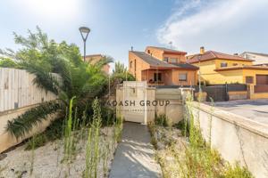 CASA EN VALLS, OPORTUNIDAD. photo 0