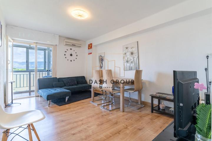 PISO DE TRES HABITACIONES, ABAT LLORT VALLS. photo 0
