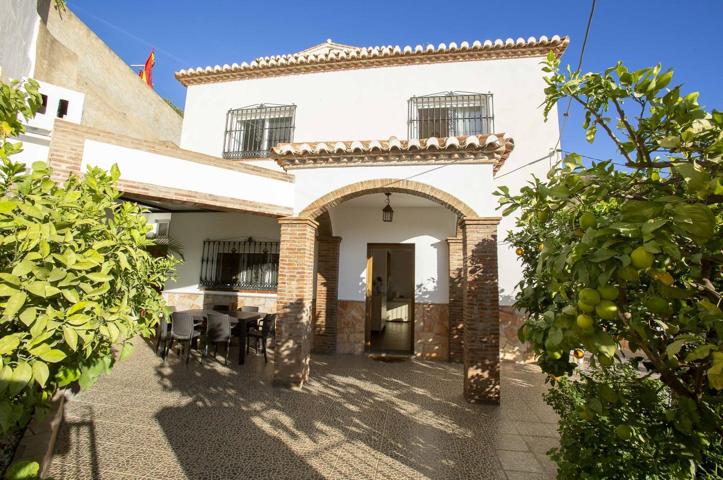 CASA EN EL BORGE- LA AXARQUÍA photo 0